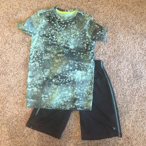 Boys old Navy Dri Fit short outfit